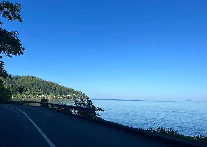 Paul's Baie Lazare (Mahe)