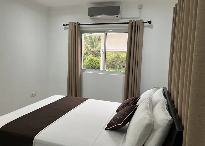 Апартаменты Paul's Baie Lazare (Mahe)