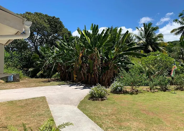 Paul's * Baie Lazare (Mahe)